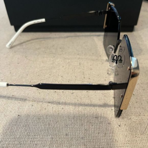 OXYDO Ladies Sunglasses - Picture 10 of 17